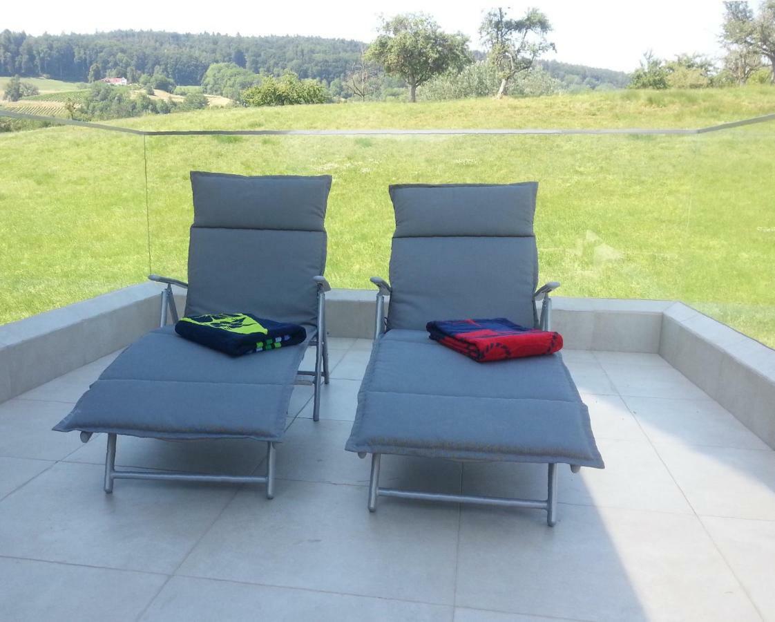 Passivhaus 750M Vom Bodensee -- 2X E-Bike Inklusive -- Neubau 2019 Am Ortsrand Ohningen Exterior foto